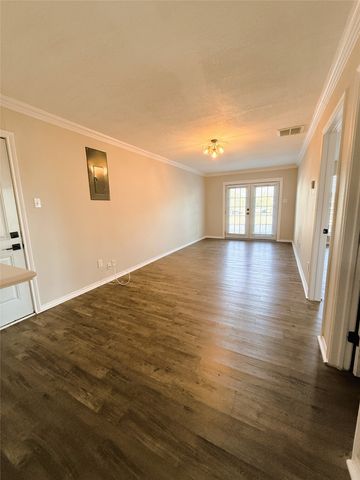 1151 Azalea Lane, Waxahachie, TX 75165