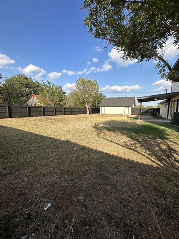 1151 Azalea Lane, Waxahachie, TX 75165