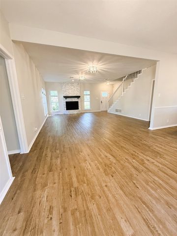 1151 Azalea Lane, Waxahachie, TX 75165