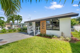 1911 SW 57th Ave, West Park, FL 33023