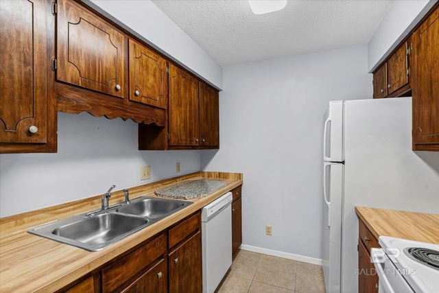 500 Grant Street B106, Daphne, AL 36526