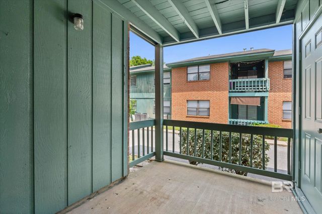 500 Grant Street B106, Daphne, AL 36526