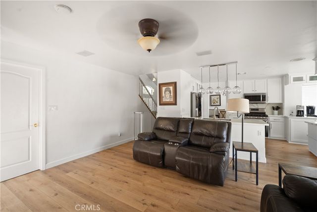 11015 Lakewood Court, Bakersfield, CA 93312
