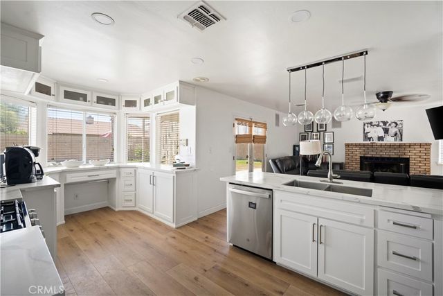 11015 Lakewood Court, Bakersfield, CA 93312