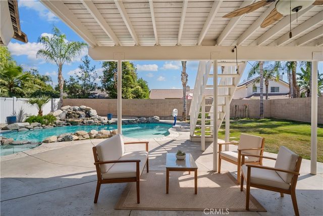 11015 Lakewood Court, Bakersfield, CA 93312
