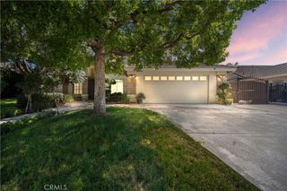 11015 Lakewood Court, Bakersfield, CA 93312