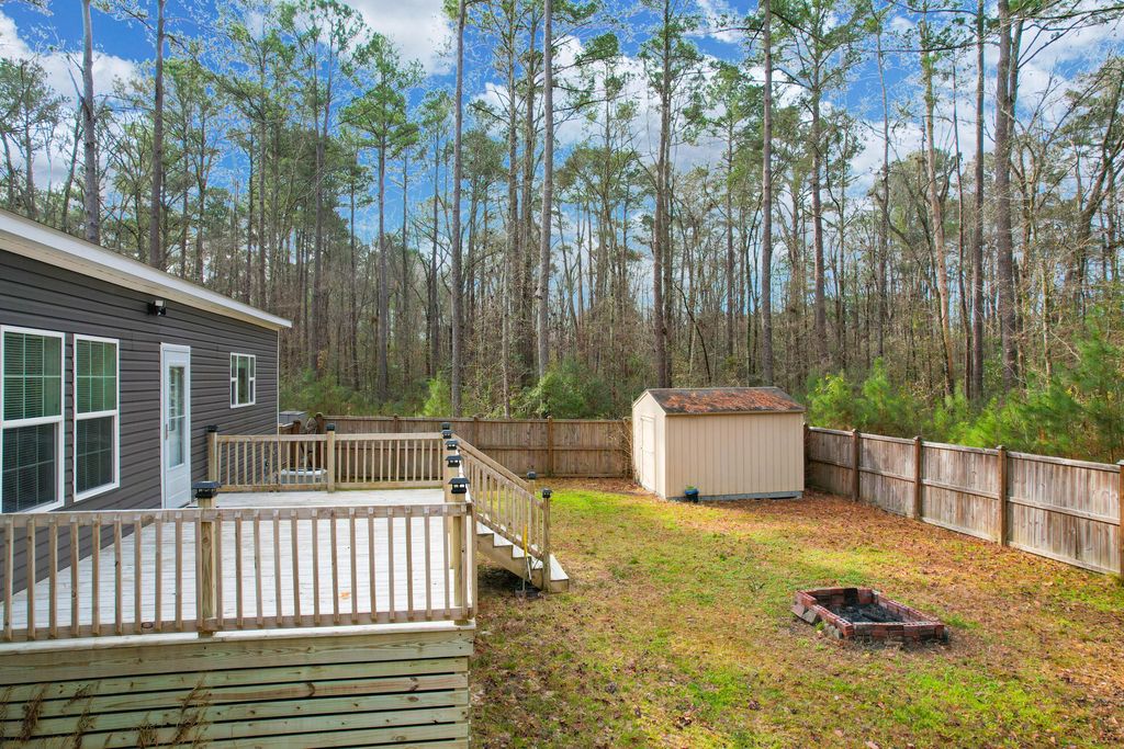 Image 36 of property listing at 35 Dalmation Court, Round O, SC 29474
