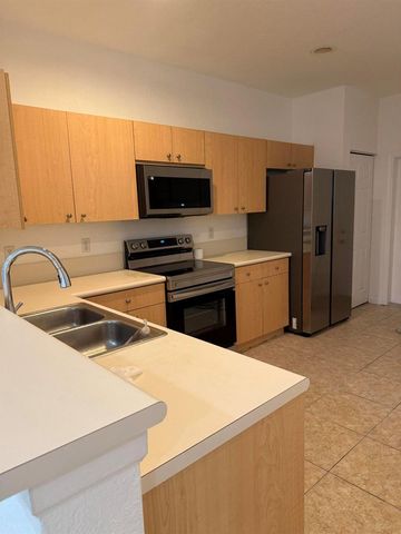 3906 Cherry Lane 3906, Weston, FL 33332