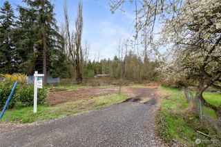 11704 Canyon Road, Puyallup, WA 98373