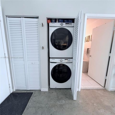 133 NE 2nd Ave 2009, Miami, FL 33132