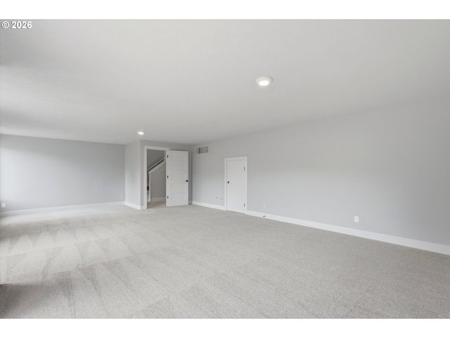 2069 FLAG STONE Ct N, Keizer, OR 97303