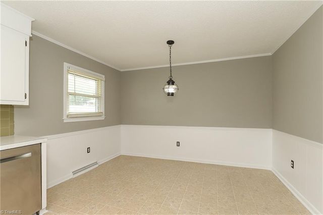 429 Mendenhall Drive, Winston-salem, NC 27127