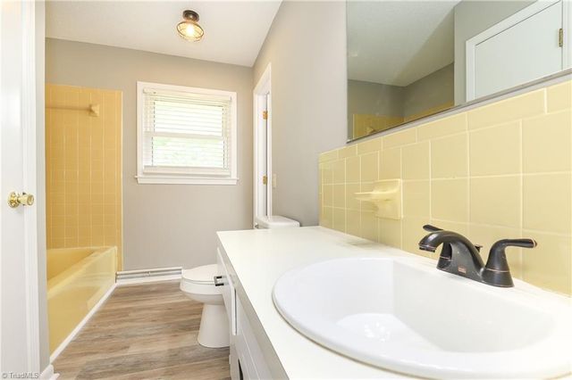 429 Mendenhall Drive, Winston-salem, NC 27127