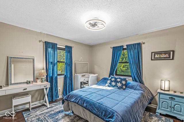 4510 Somerset Way S, Carmel, IN 46033