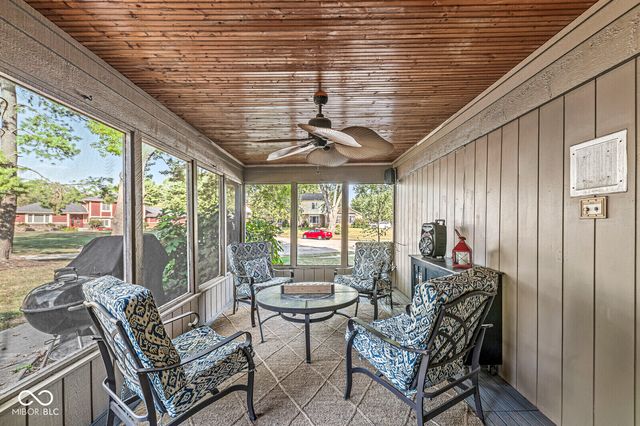 4510 Somerset Way S, Carmel, IN 46033