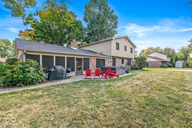 4510 Somerset Way S, Carmel, IN 46033