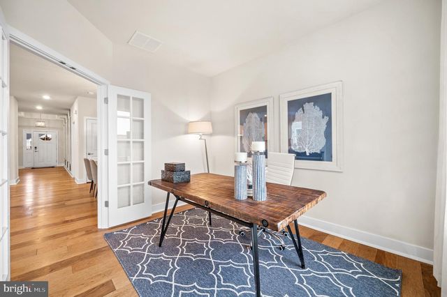825 HORSESHOE FALLS DR, Newark, DE 19702