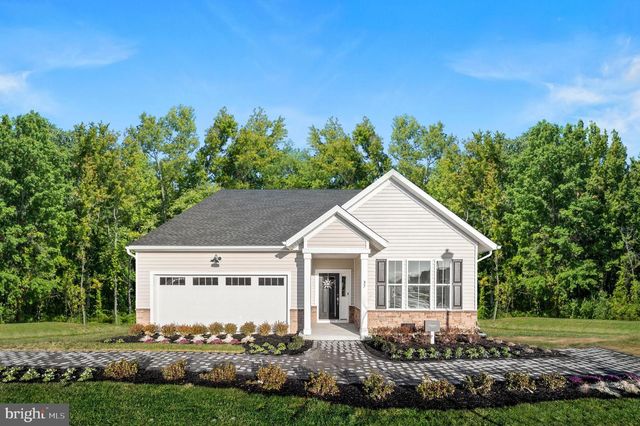 825 HORSESHOE FALLS DR, Newark, DE 19702