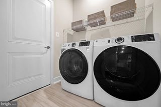 825 HORSESHOE FALLS DR, Newark, DE 19702