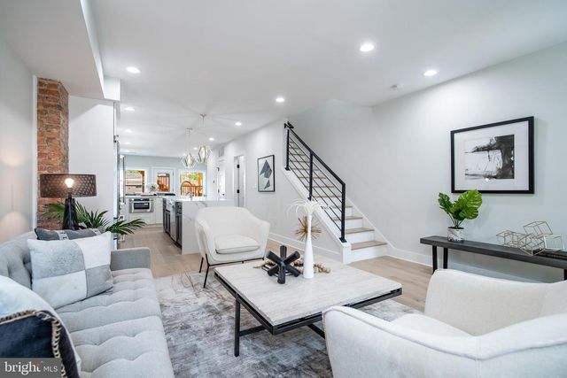 520 IRVING ST NW, Washington, DC 20010