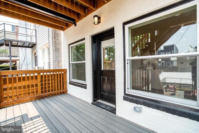 520 IRVING ST NW, Washington, DC 20010