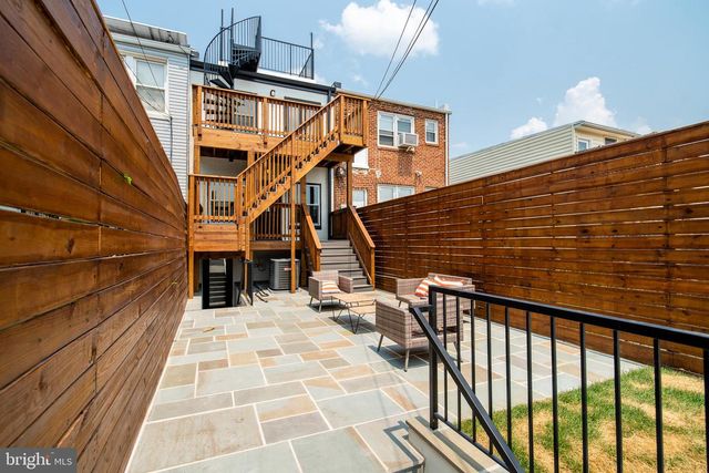 520 IRVING ST NW, Washington, DC 20010