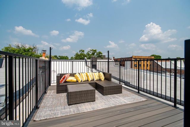 520 IRVING ST NW, Washington, DC 20010