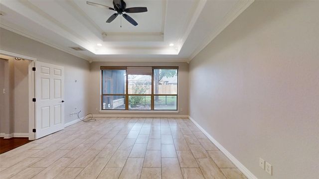 3722 Cove Timber Avenue, Granbury, TX 76049