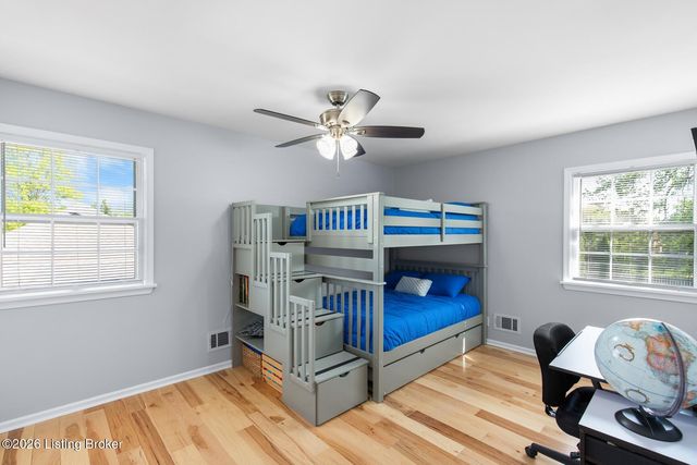 3203 Morningview Dr, Louisville, KY 40242