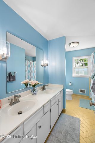 3203 Morningview Dr, Louisville, KY 40242