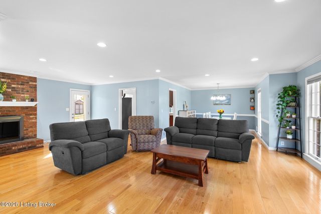 3203 Morningview Dr, Louisville, KY 40242