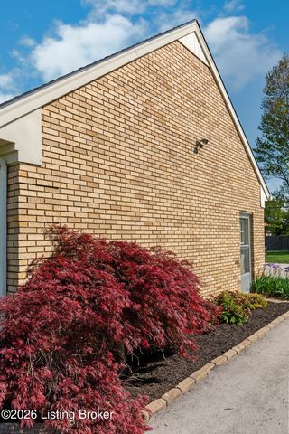 3203 Morningview Dr, Louisville, KY 40242