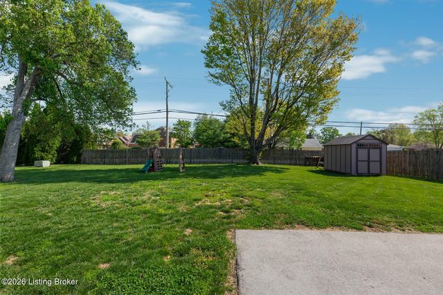 3203 Morningview Dr, Louisville, KY 40242