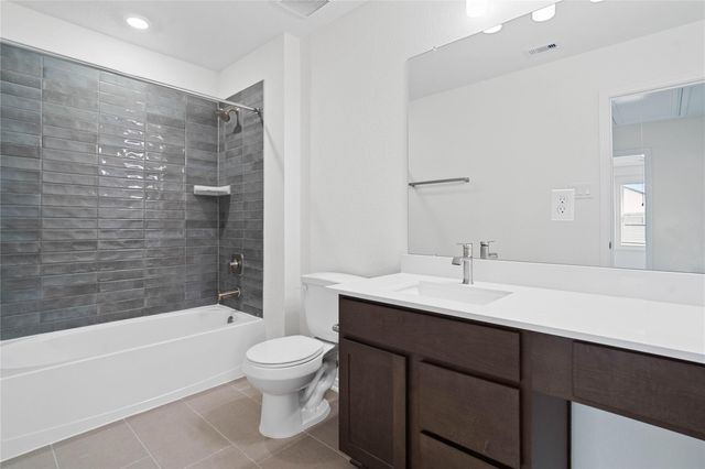 6418 Kentfield Drive, Arcola, TX 77583