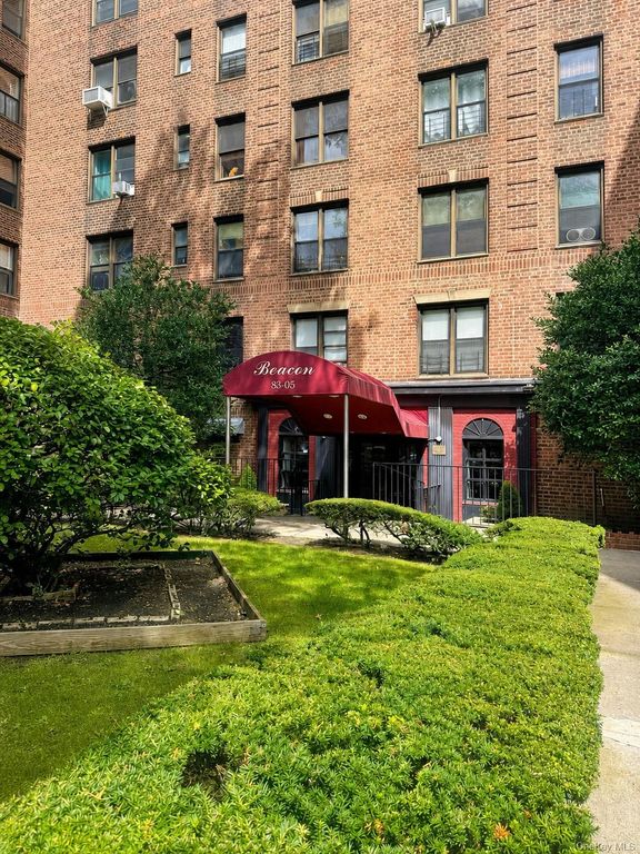 83-05 98 Street 5B, Woodhaven, NY 11421 — exterior