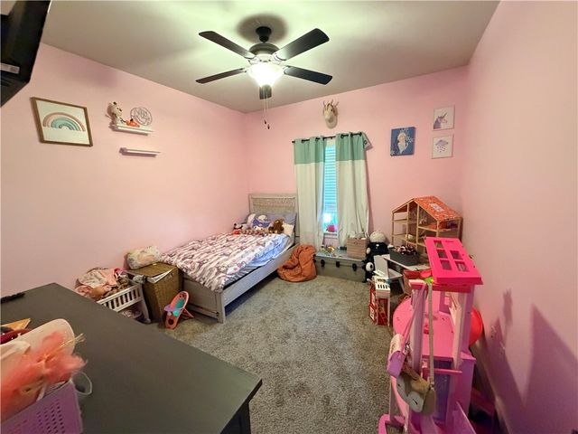 225 Ryder Street, Gentry, AR 72734