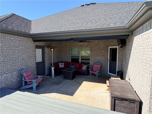 225 Ryder Street, Gentry, AR 72734