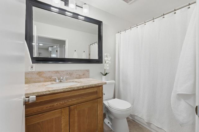 8039 Glen Valley Cir, Citrus Heights, CA 95610