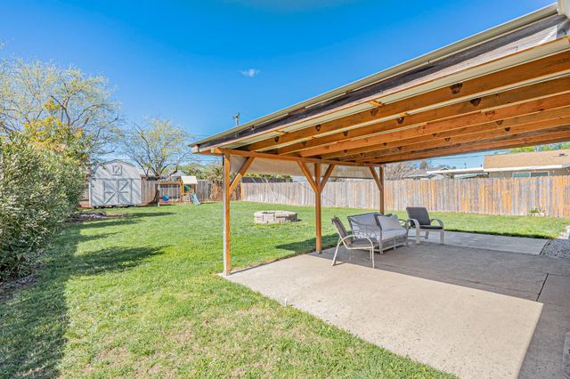 8039 Glen Valley Cir, Citrus Heights, CA 95610