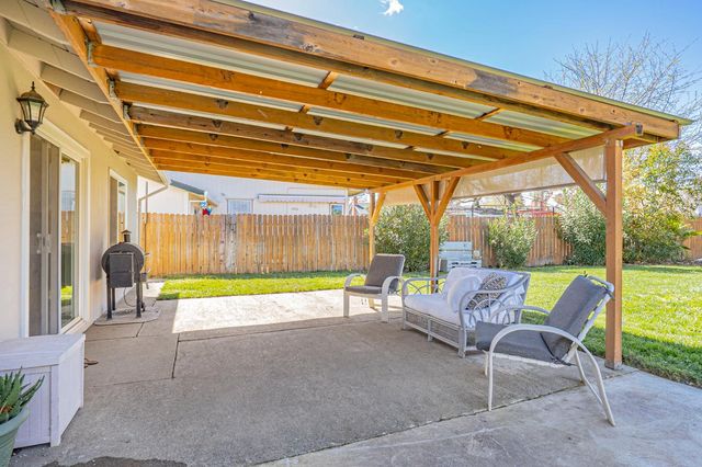 8039 Glen Valley Cir, Citrus Heights, CA 95610