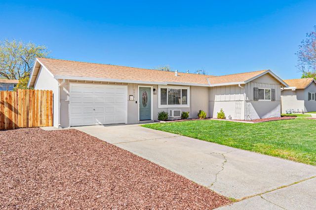 8039 Glen Valley Cir, Citrus Heights, CA 95610