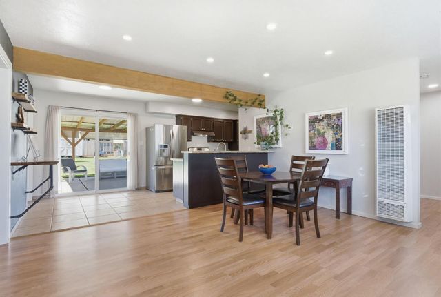 8039 Glen Valley Cir, Citrus Heights, CA 95610