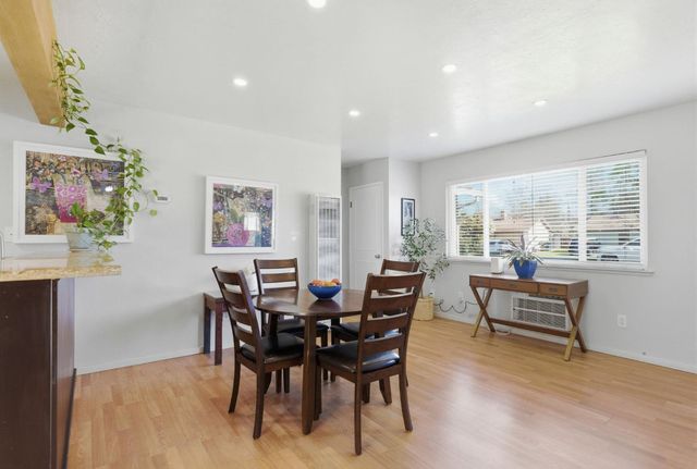 8039 Glen Valley Cir, Citrus Heights, CA 95610