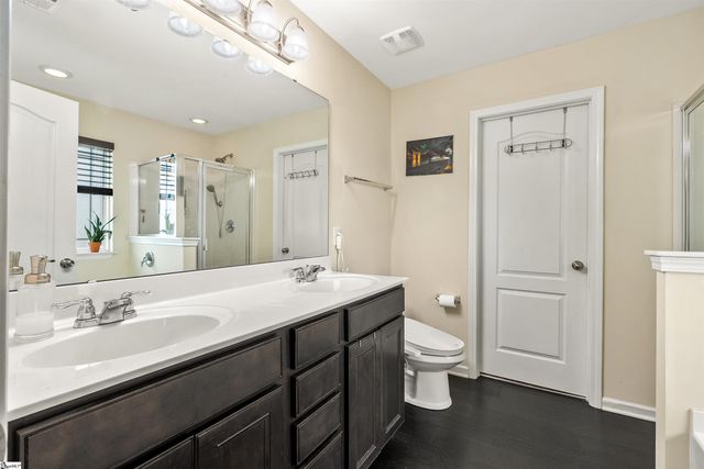 144 Caledonia Drive, Easley, SC 29642