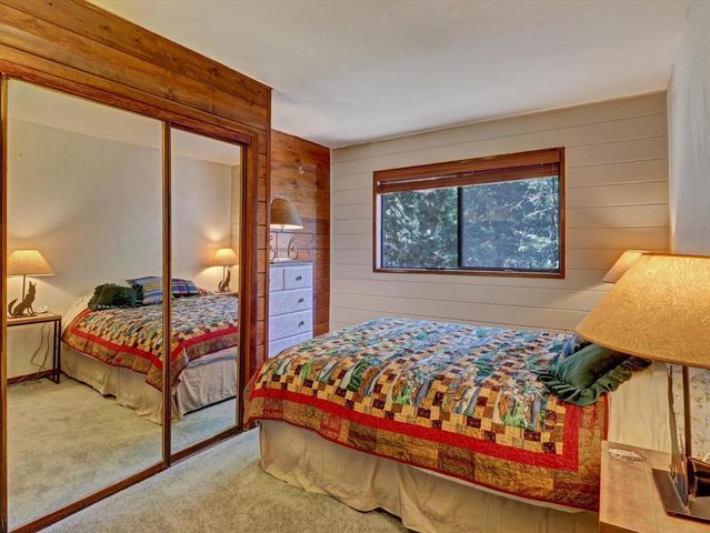 214 S Fairway Drive, Lake Arrowhead, CA 92352