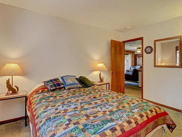 214 S Fairway Drive, Lake Arrowhead, CA 92352
