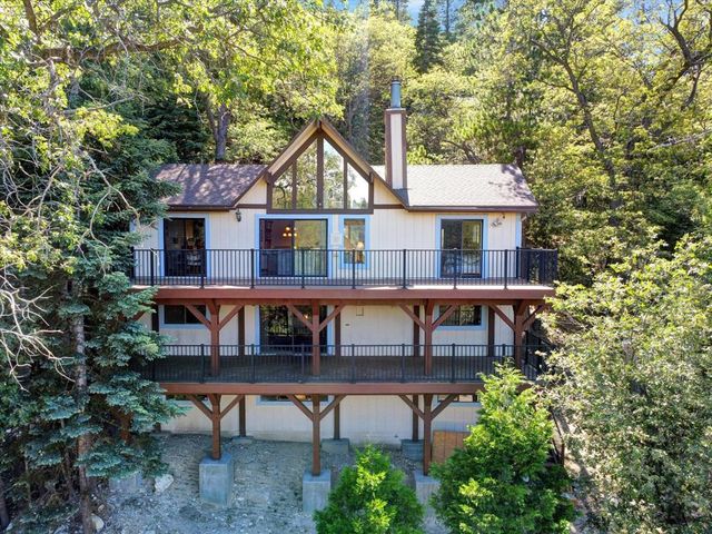 214 S Fairway Drive, Lake Arrowhead, CA 92352