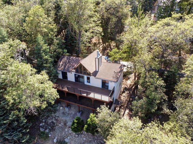 214 S Fairway Drive, Lake Arrowhead, CA 92352