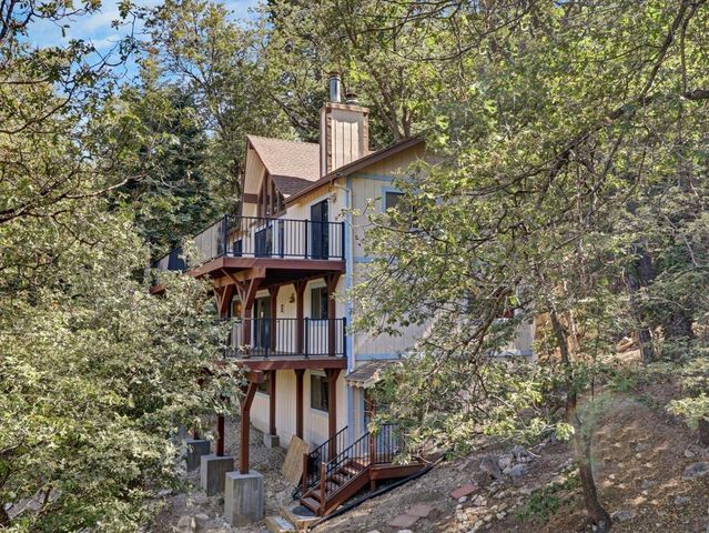 214 S Fairway Drive, Lake Arrowhead, CA 92352