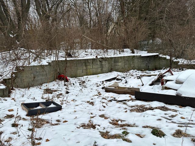 490 4th Street, Troy, NY 12180